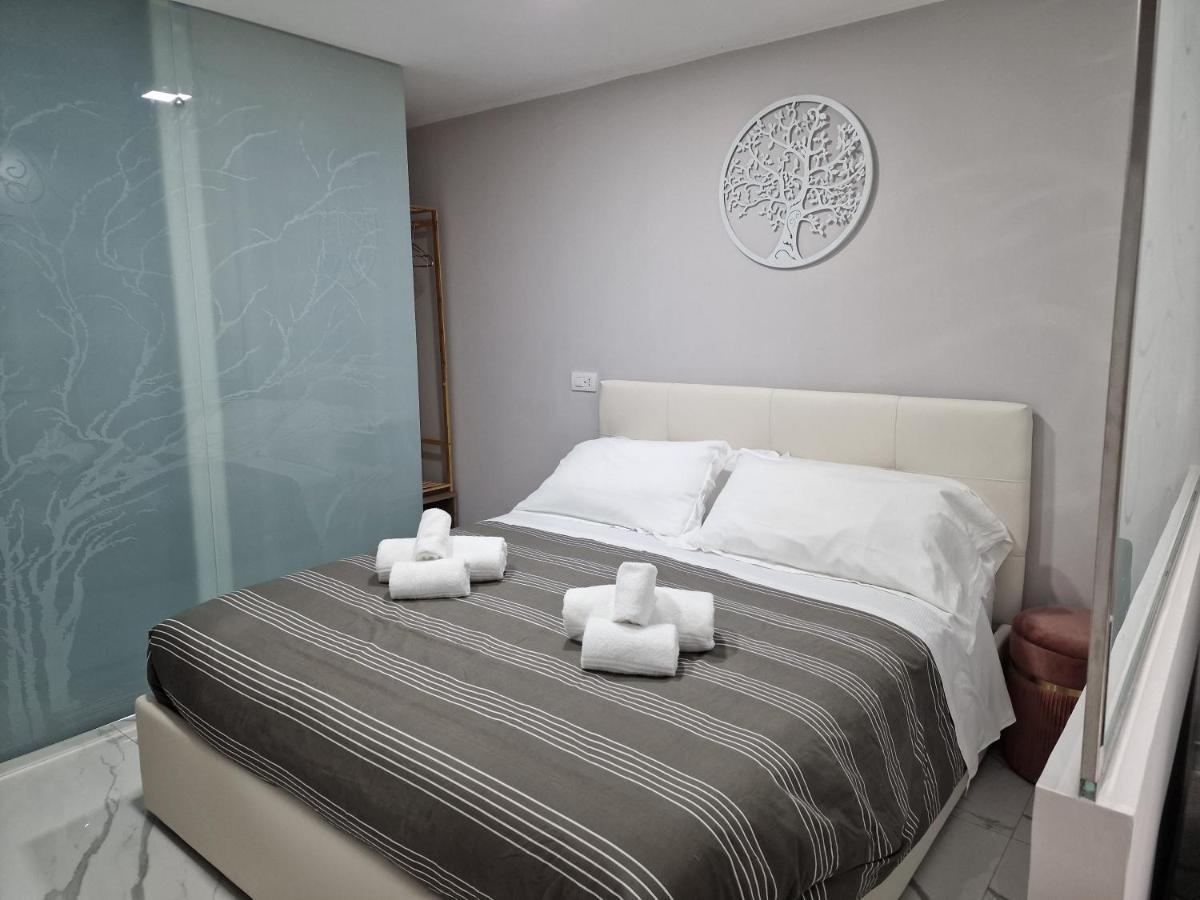 Megaride House Apartment Naples Luaran gambar